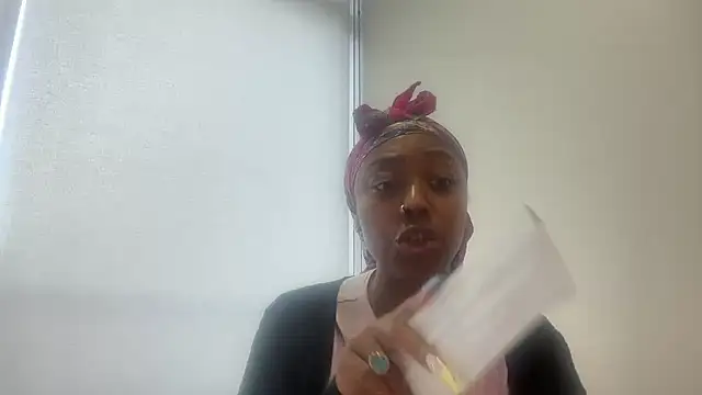 ChocolateCakeQueenn Live XXX chat