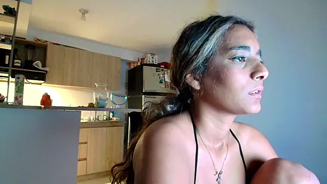 แชท XXX สดของ megan_collins96