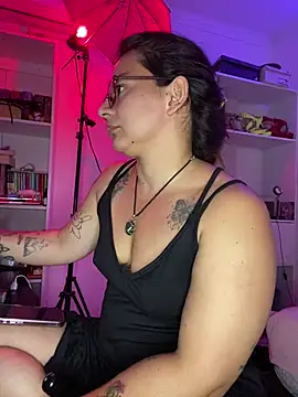 Amarantha_666: απευθείας συνομιλία ΧΧΧ