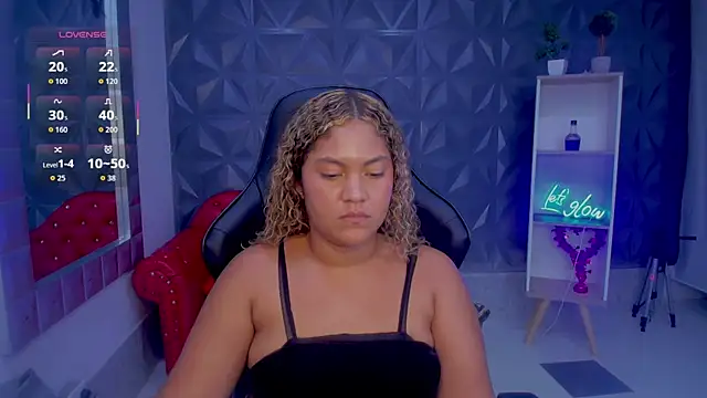 Cristal_WarのライブXXXチャット