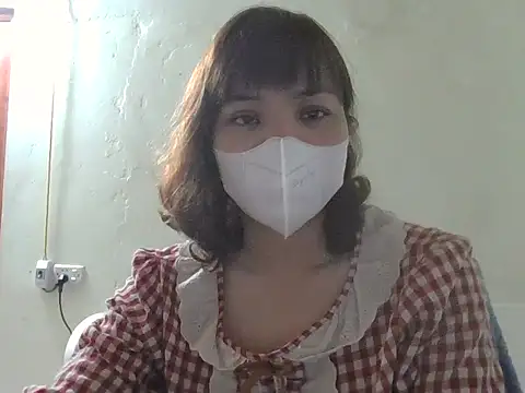 Angela-Eira: απευθείας συνομιλία ΧΧΧ