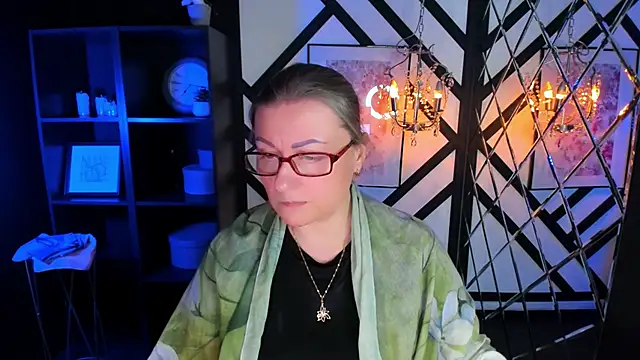 AlexandraKindのライブXXXチャット