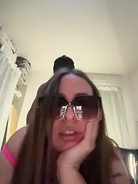 Milva_assのライブXXXチャット