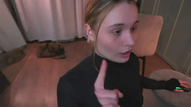 lisa_schiele Adlı Modelin Canlı XXX Sohbeti