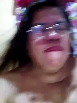 Huge_mama69's Webcam Show