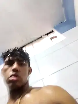 Lale-Adrian Chat XXX in diretta