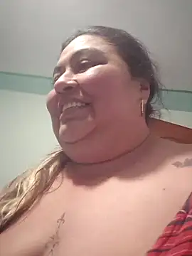 curvy_diva_ 即時 XXX 聊天