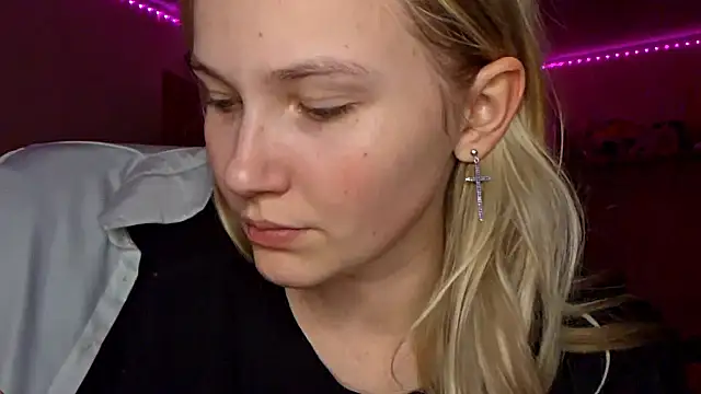 Chat XXX ao vivo de KarinRobertson