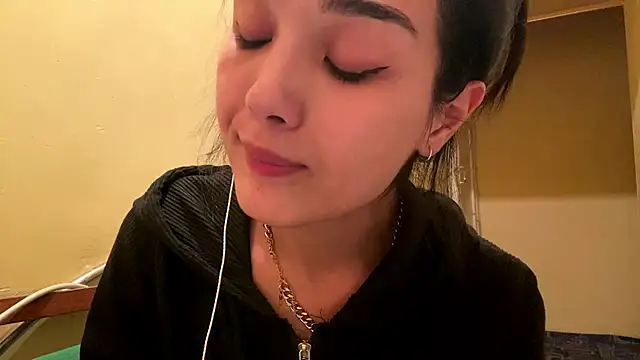 AylinBlush 现场XXX聊天
