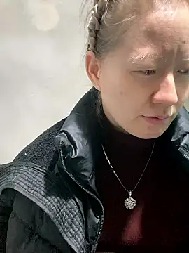 mana-alan Live XXX chat