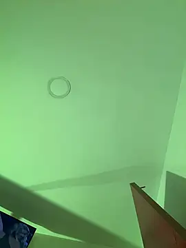 melanie_hh1: онлайн-секс-чат