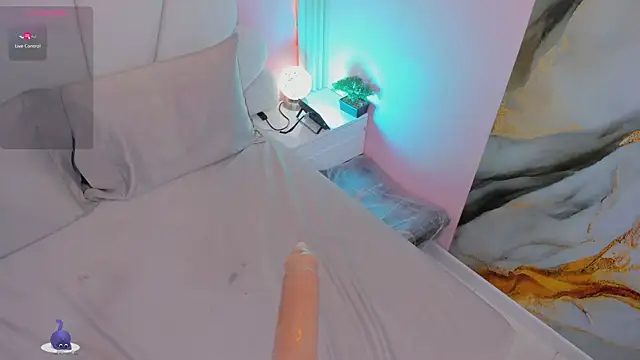 Ary__cherryのライブXXXチャット