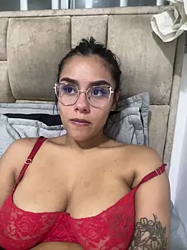 evangeline_8: онлайн-секс-чат