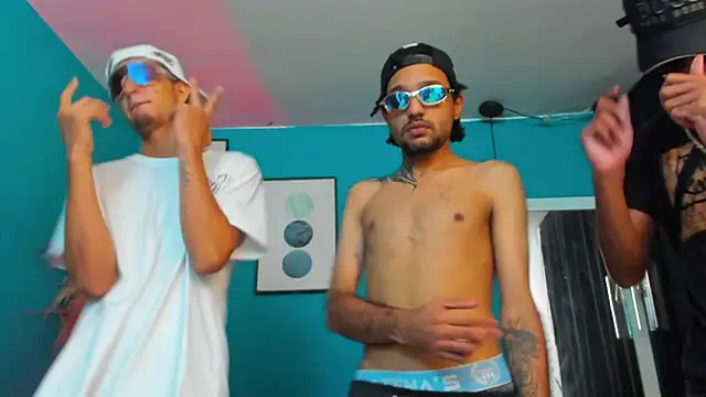 TheWolfpack_ 现场XXX聊天