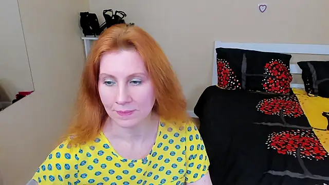 FoxySophia Adlı Modelin Canlı XXX Sohbeti