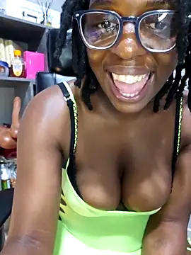 Shaniko89のライブXXXチャット