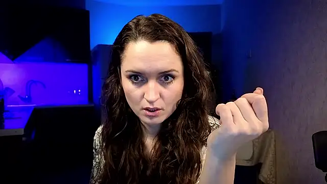 Cerann1のライブXXXチャット