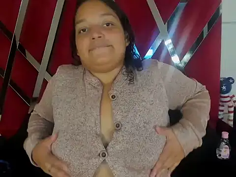 gigixhtn Live XXX chat