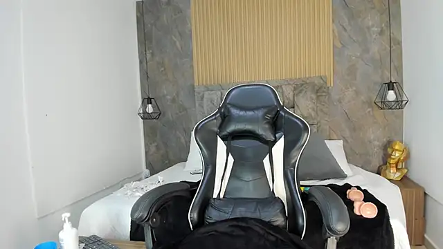 natasha_steele Chat XXX in diretta