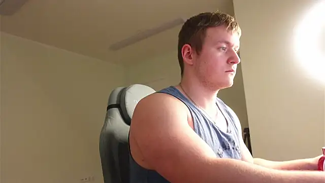 Онлайн чат XXX Richard_Dullas