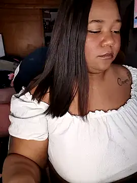 Daddys_girl1 Adlı Modelin Canlı XXX Sohbeti