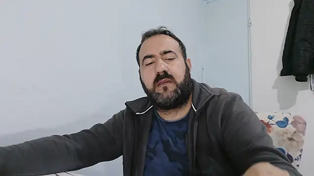 big_snakee: онлайн-секс-чат