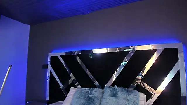 LolaGray__ Live XXX Chat