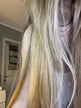 LillianHurd's Live XXX Chat