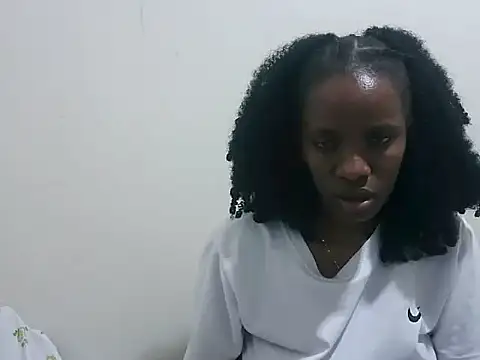 prettybeee's Webcam Show