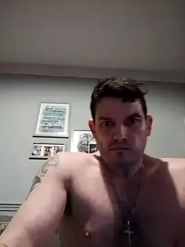 Hixxy_1025's Live XXX Chat