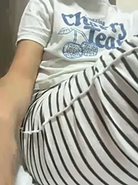 sabrina_v_ Chat XXX in diretta