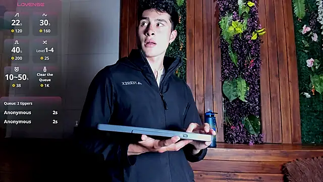 AustinJones_のライブXXXチャット