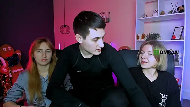 gloria_bubble élő XXX-chatje