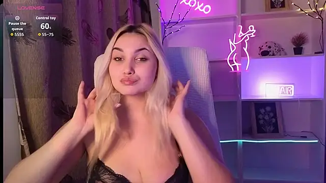 adrelaxina's Live XXX Chat