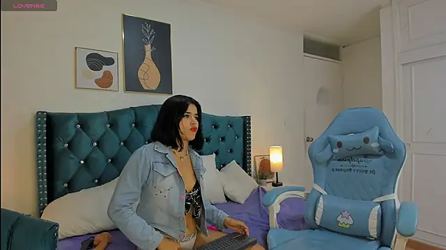 Valery_jame élő XXX-chatje