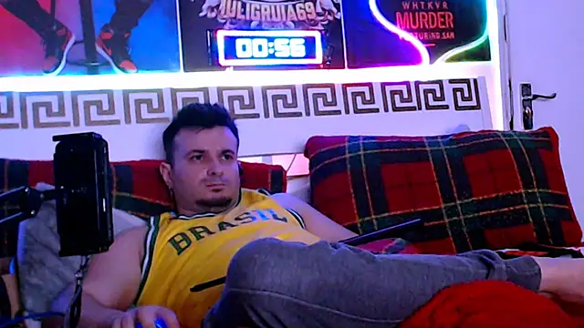 FuckToyBoy69's Webcam Show