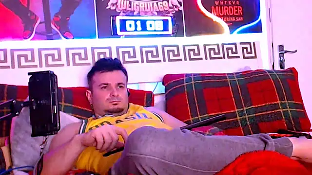 Chatroom XXX en direct de FuckToyBoy69