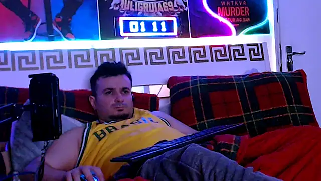 FuckToyBoy69: απευθείας συνομιλία ΧΧΧ