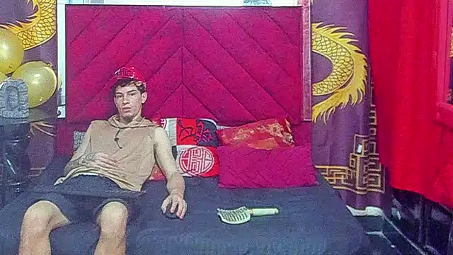 Pride_couple Webcam Show