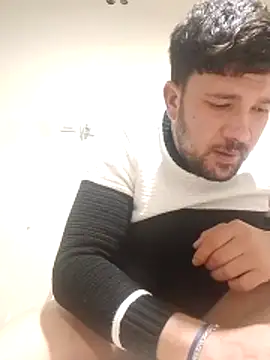 Canercakan's Live XXX Chat