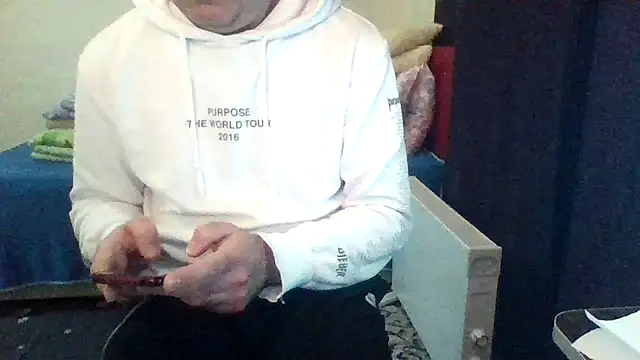 st206boy: διαδικτυακό σόου στην κάμερα