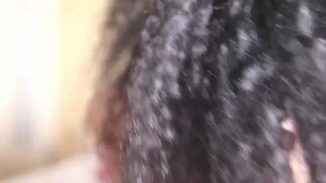 Chatroom XXX en direct de suzysuza