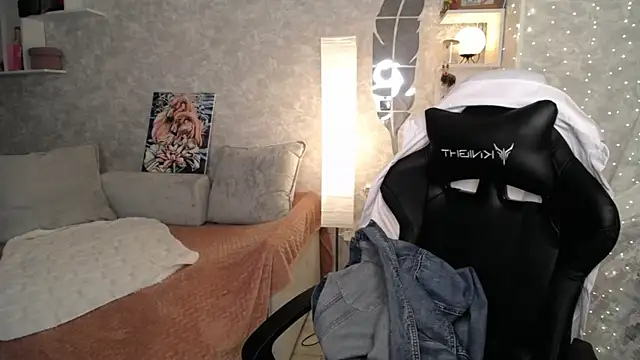 NickyAdamidi Live XXX Chat