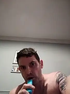 Hixxy_1025n Live XXX chat