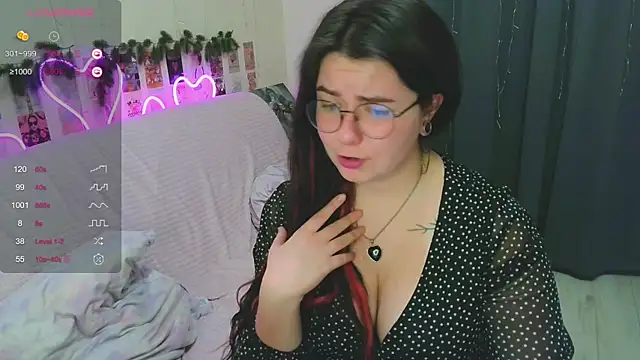 ss-katekisa-ss Live XXX-chat