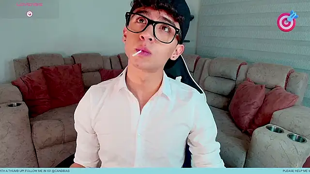 XXX chat uživo modela Niico_Cruz