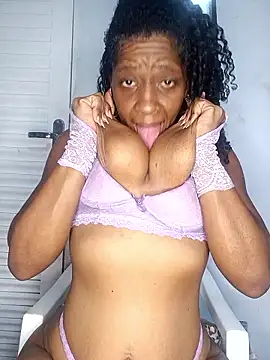 Luhma_hot Webcam show