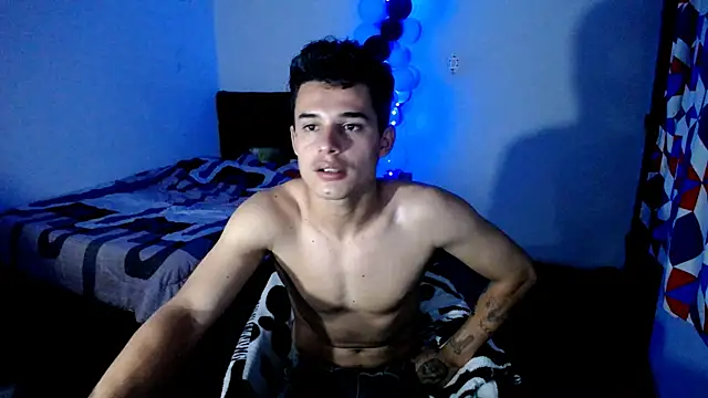 XXX chat uživo modela freddy_romas