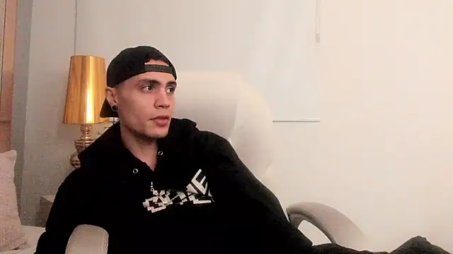 dark_sun302's Live XXX Chat