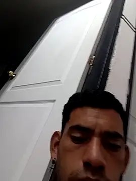 Negritohot2828's Webcam Show